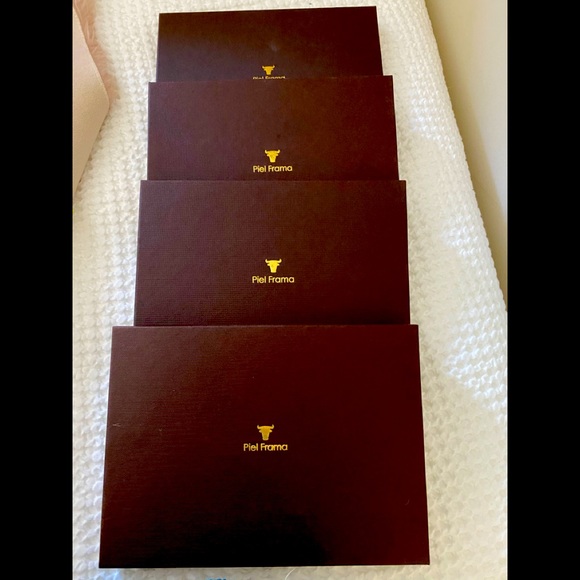 NEW with BOX iPad Pro 10 Covers QTY 4 - Picture 2 of 14